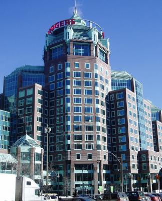 Rogers Communications ma siedzibę w Toronto (fot. Wikimedia Commons/SimonP)